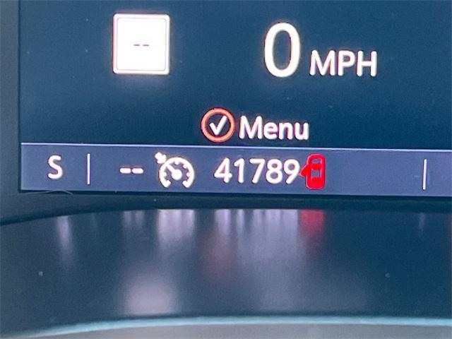 Photo of 2022 Cayenne Red Tintcoat GMC Canyon