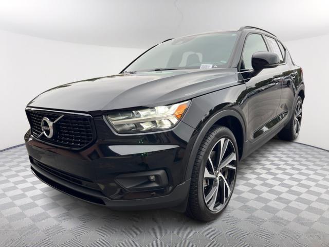 2020 Volvo XC40