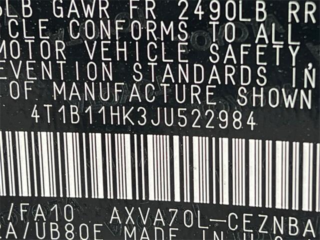 Photo of 2018 Gray Toyota Camry