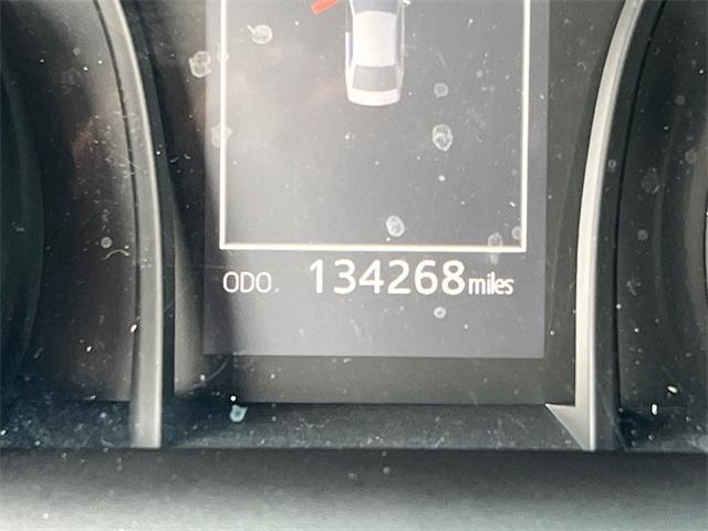 Photo of 2018 Gray Toyota Camry
