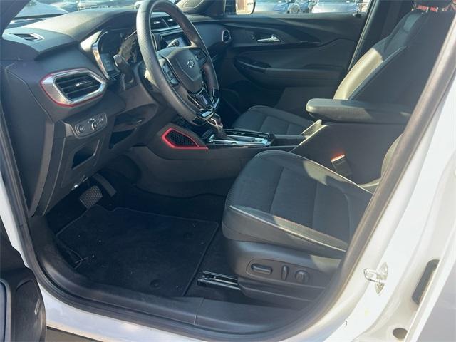 Photo of 2021 Summit White Chevrolet Trailblazer
