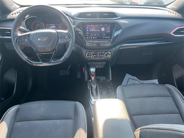 Photo of 2021 Summit White Chevrolet Trailblazer