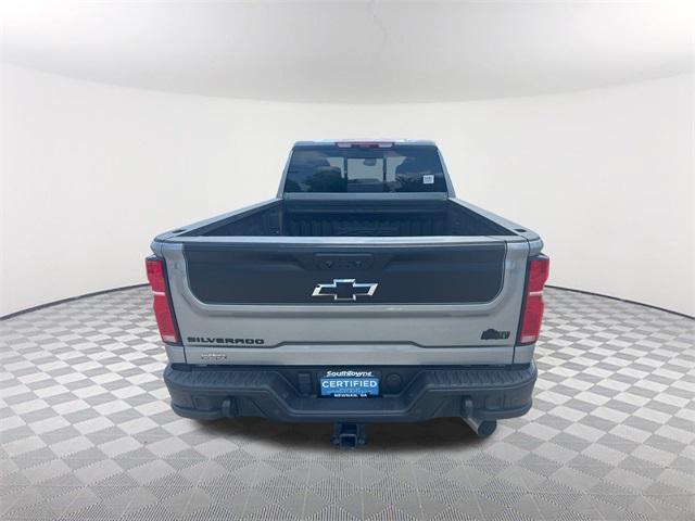 Photo of 2024 Sterling Gray Metallic Chevrolet Silverado 2500