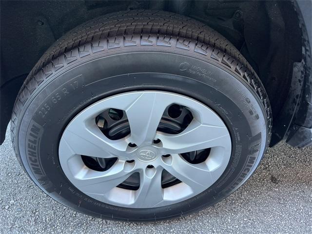 Photo of 2025 Magnetic Gray Metallic Toyota RAV4