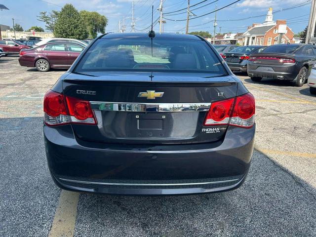 Photo of 2015 Tungsten Metallic Chevrolet Cruze