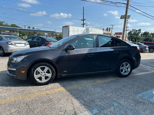 Photo of 2015 Tungsten Metallic Chevrolet Cruze