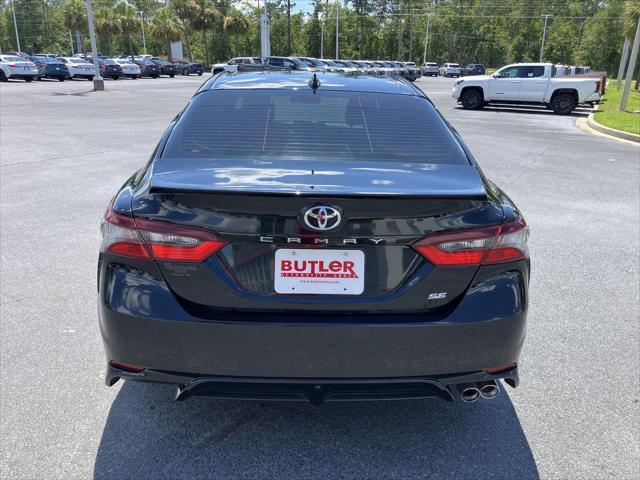 Photo of 2023 Black (Midnight Black Metallic) Toyota Camry