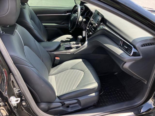 Photo of 2023 Black (Midnight Black Metallic) Toyota Camry