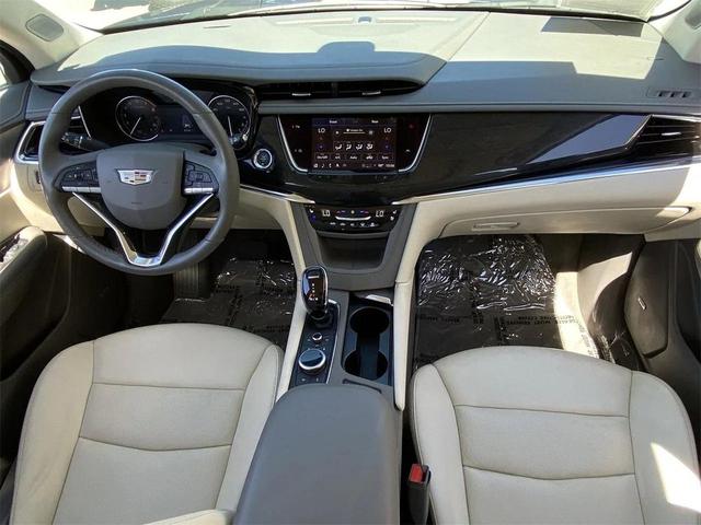 Photo of 2023 Opulent Blue Metallic Cadillac XT6