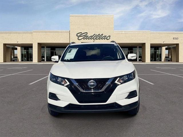 Photo of 2020 Pearl White Tricoat Nissan Rogue Sport