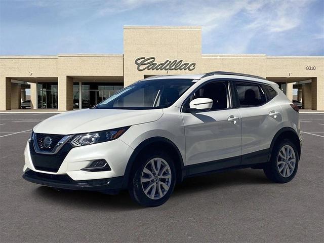 Photo of 2020 Pearl White Tricoat Nissan Rogue Sport