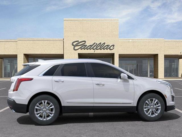 Photo of 2025 Crystal White Tricoat Cadillac XT5