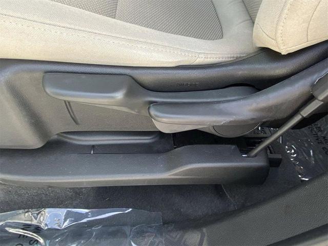 Photo of 2023 Summit White Chevrolet Traverse
