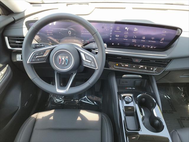 Photo of 2025 Summit White Buick Envision