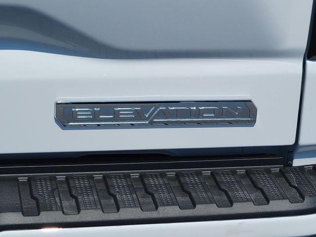 Photo of 2025 Summit White GMC Sierra 1500