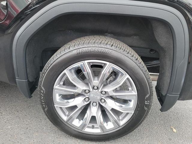 Photo of 2024 Onyx Black GMC Sierra 1500
