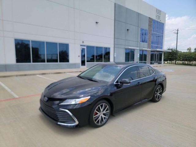 2022 Toyota Camry Hybrid