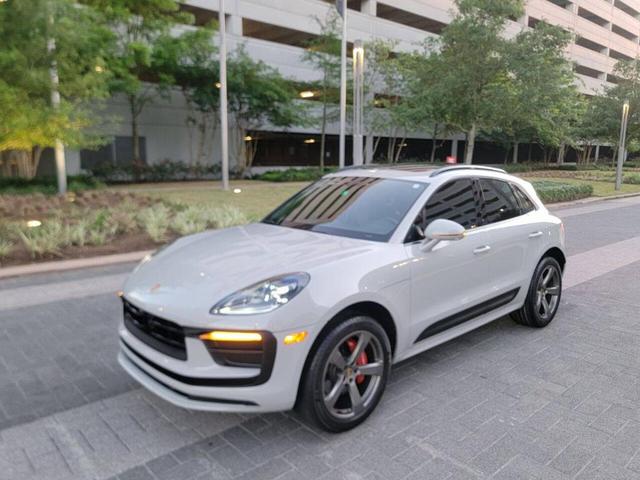 Photo of 2023 Gray Porsche Macan
