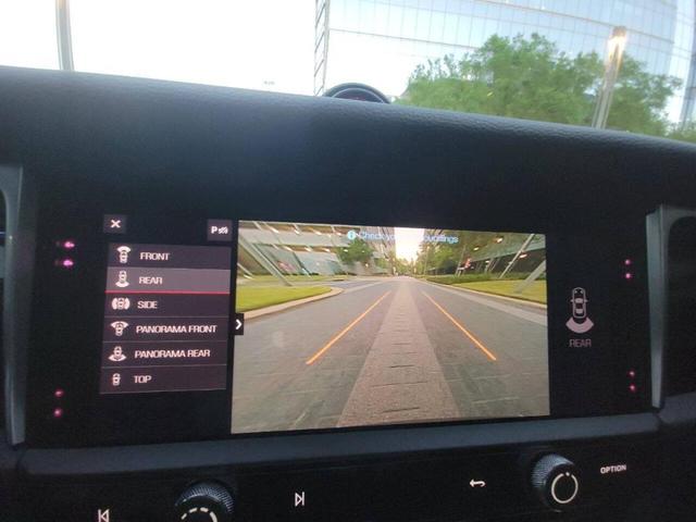 Photo of 2023 Gray Porsche Macan