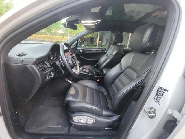 Photo of 2023 Gray Porsche Macan