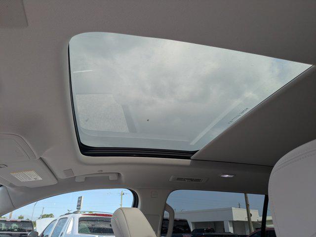 Photo of 2026 iridescent white tricoat Buick Enclave