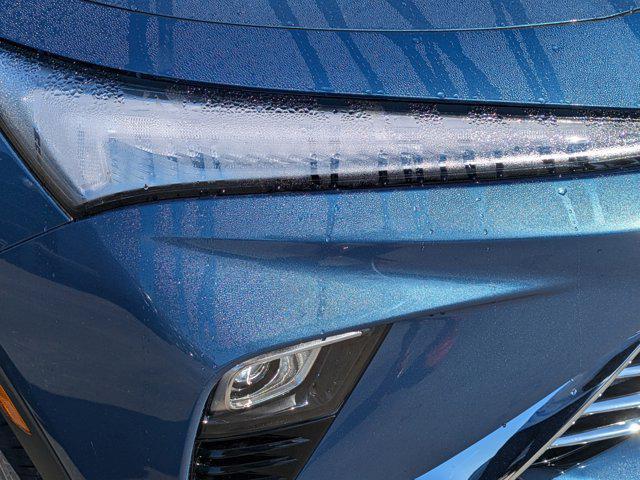 Photo of 2025 Ocean Blue Metallic Buick Envista