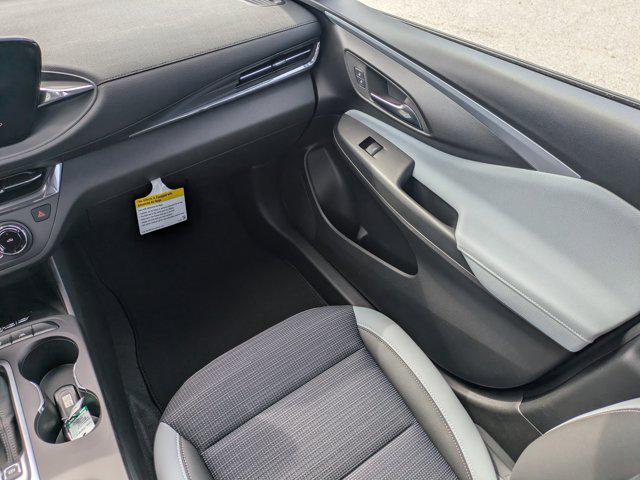 Photo of 2025 Cinnabar Metallic Buick Envista