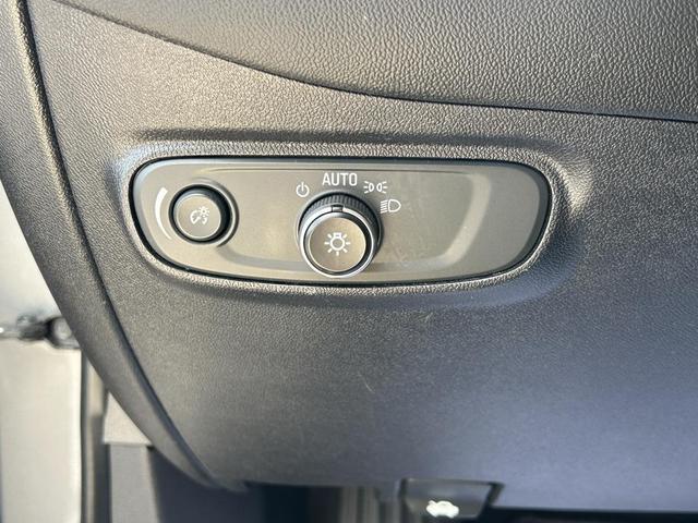 Photo of 2018 Pepperdust Metallic Chevrolet Equinox