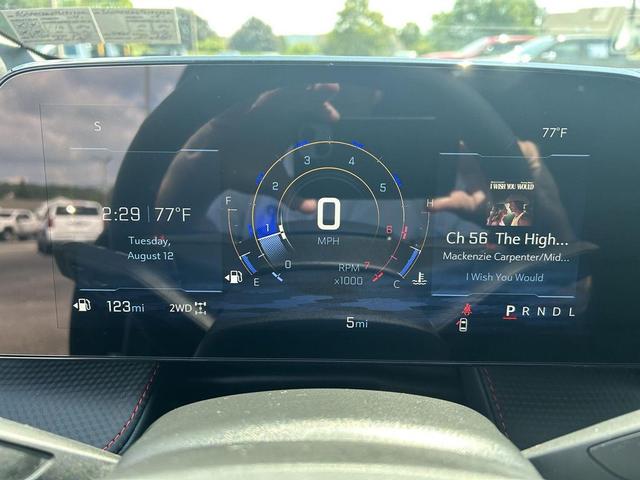 Photo of 2026 Mosaic Black Metallic Chevrolet Equinox