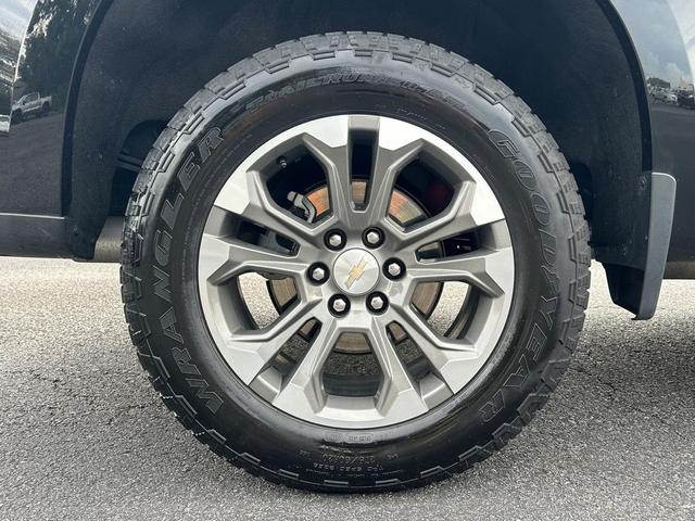 Photo of 2023 Black Chevrolet Silverado 1500