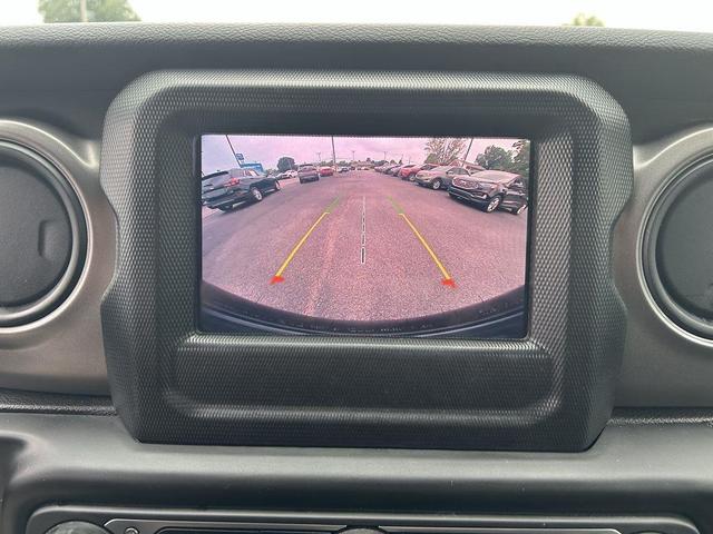 Photo of 2023 Black Clearcoat Jeep Wrangler