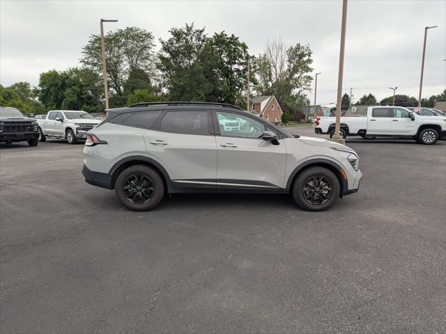 Photo of 2023 Wolf Gray/Ebony Black Roof Kia Sportage