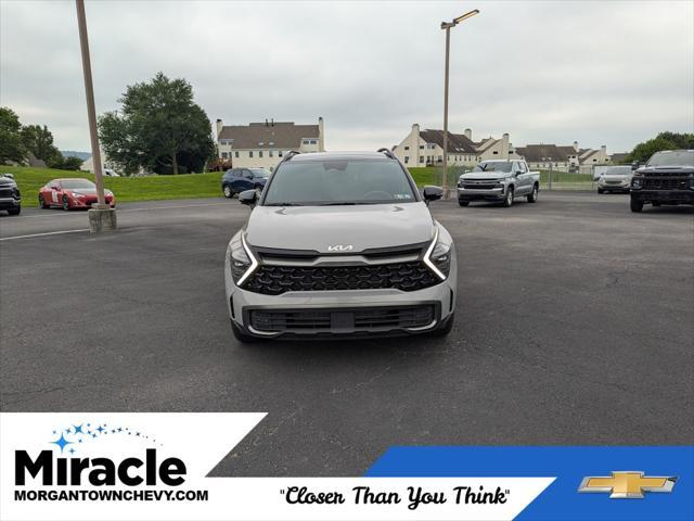 Photo of 2023 Wolf Gray/Ebony Black Roof Kia Sportage