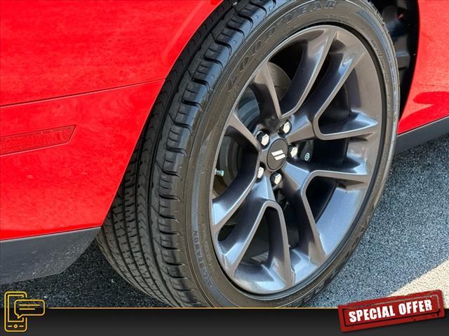 Photo of 2020 Torred Clearcoat Dodge Challenger