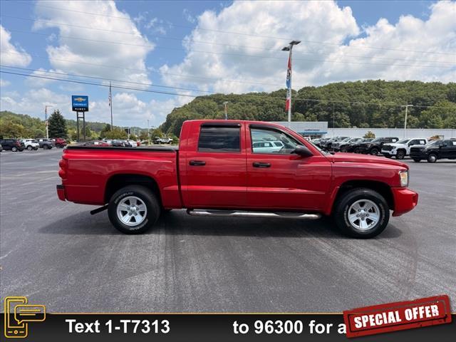 Photo of 2008 Flame Red Clearcoat Dodge Dakota