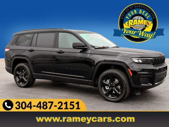 Photo of 2025 Diamond Black Jeep Grand Cherokee L