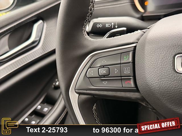 Photo of 2025 Diamond Black Jeep Grand Cherokee L