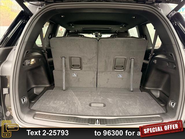 Photo of 2025 Diamond Black Jeep Grand Cherokee L
