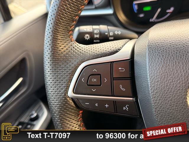 Photo of 2022 Gray Toyota Sienna