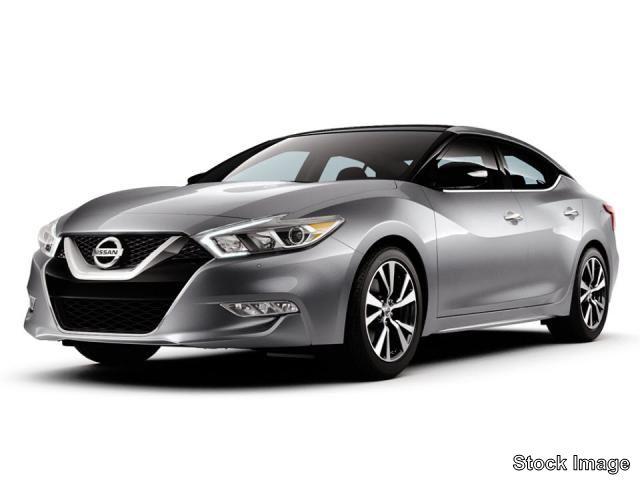 Photo of 2016 Super Black Nissan Maxima