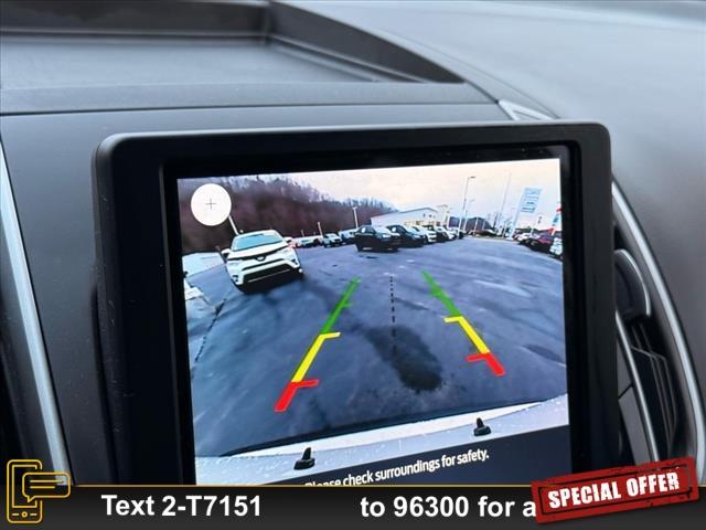 Photo of 2023 Oxford White Ford Edge