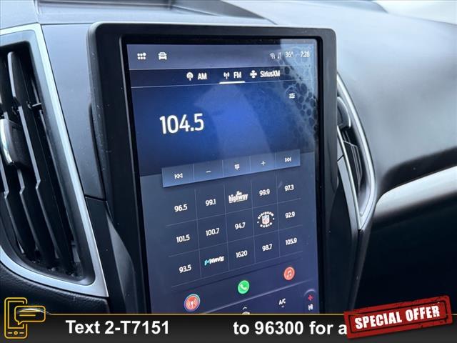 Photo of 2023 Oxford White Ford Edge
