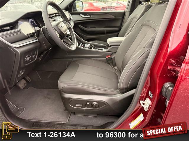 Photo of 2024 Velvet Red Pearlcoat Jeep Grand Cherokee