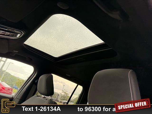 Photo of 2024 Velvet Red Pearlcoat Jeep Grand Cherokee