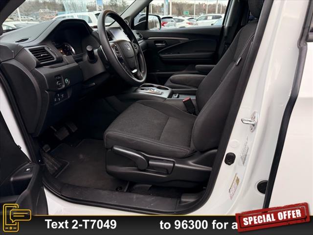 Photo of 2021 White Honda Ridgeline