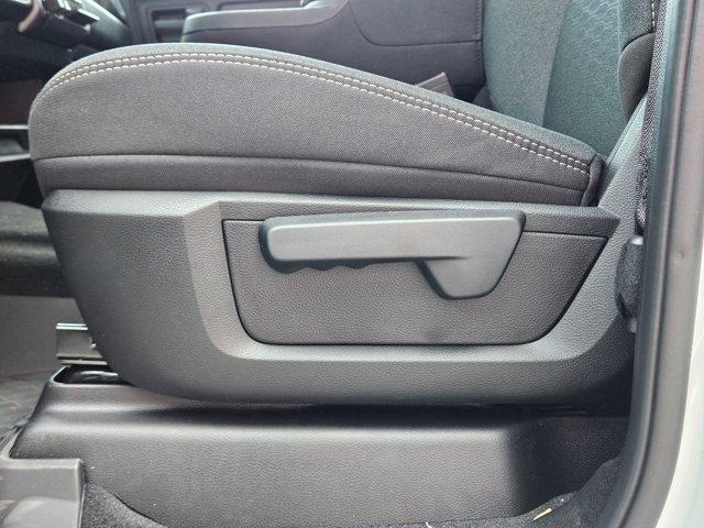 Photo of 2025 Bright White Clearcoat RAM 2500