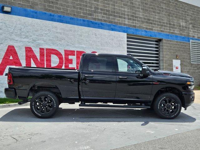 Photo of 2025 Diamond Black Crystal Pearlcoat RAM 2500