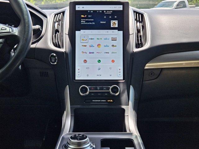 Photo of 2024 Oxford White Ford Edge