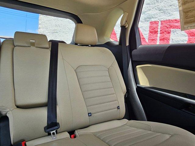 Photo of 2024 Oxford White Ford Edge
