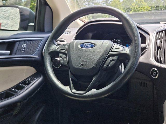 Photo of 2024 Oxford White Ford Edge